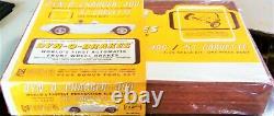 Mpc 1/24 1/25 Dyn O Chargeur 1957 Corvette Slot Car Kit Withchassis Box Ins Cox Amt